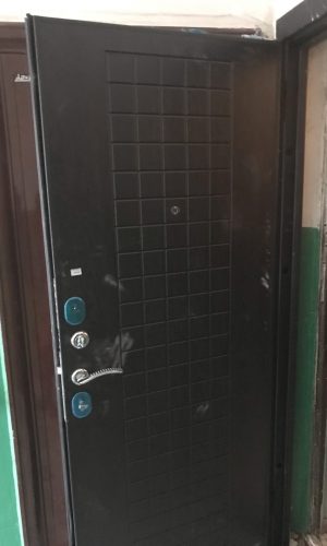 Установка дверей Макеевка